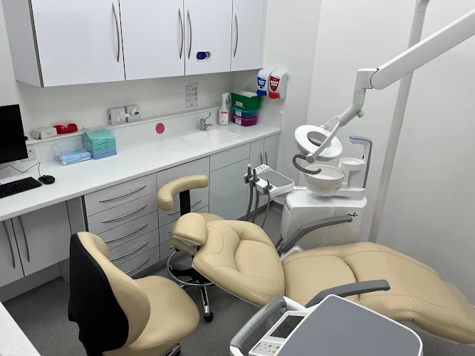 Hanwell Dental Centre - Dental clinic in London