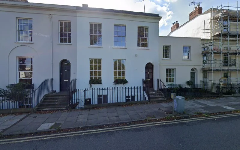 Paton C R B - Dental clinic in Cheltenham