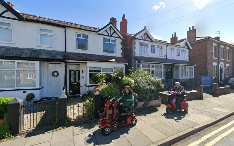 Parr T - Dental clinic in Wirral