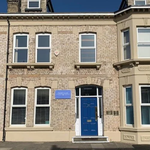 Fraser Plahe Dental Care - Dental clinic in Redcar