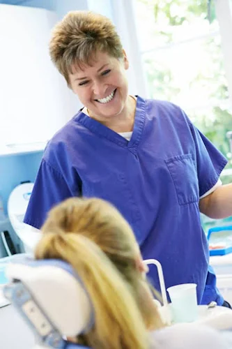 Ninety 2 Dental - Dentist in Sutton