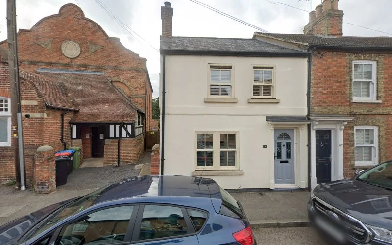 Christopher Dental Care - Dental clinic in Newport Pagnell