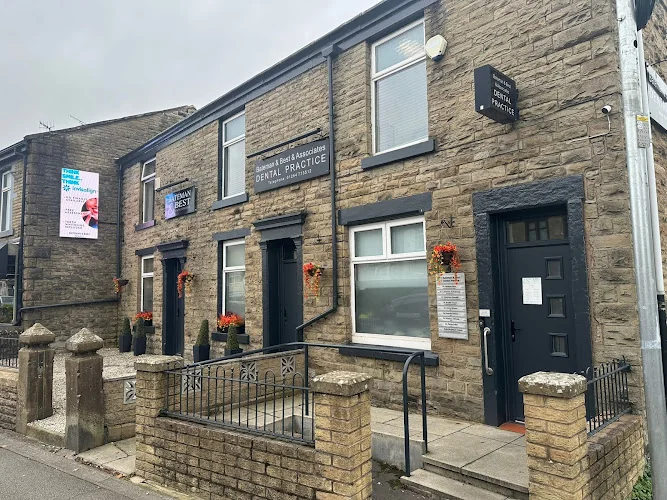 Bateman & Best Dental Practice - Dental clinic in Darwen