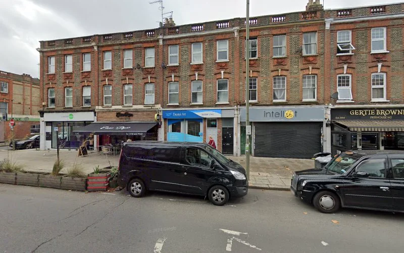 Royal Smile - Dental clinic in London