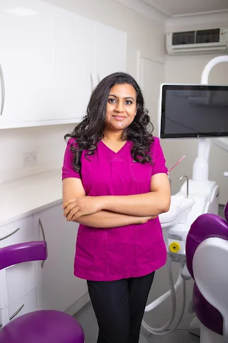 Zayra dental practice - Dentist in Leeds