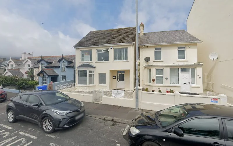 O' Boyle Miss R T - Dental clinic in Newcastle