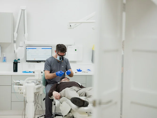 The Modern Dentist - Dentist in London