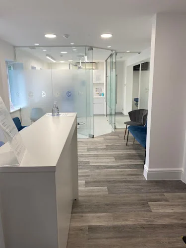 The Orthodontic Centre - Theale - Orthodontist in Reading