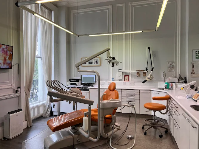 Harley Street Dental Art Clinic - Dentist in London