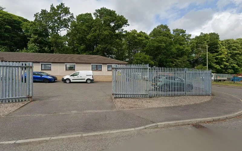 A Plus Dental Laboratory - Dental laboratory in Dundee