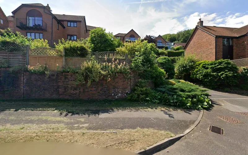 West Hill Dental Practice - Dental clinic in Bristol