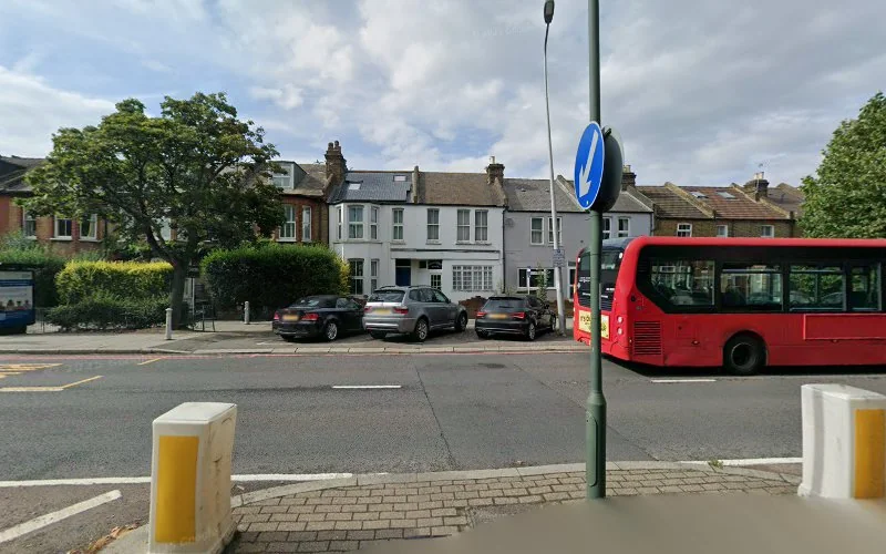 Dental Repair Service - Dentist in Richmond