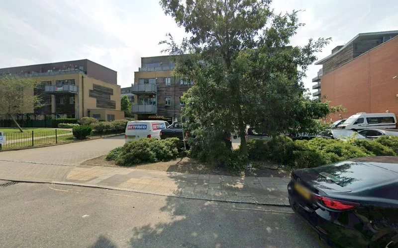 Visiting Specialist Services - Dentist in London