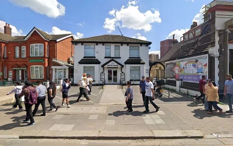 Marway D S - Dental clinic in Southall