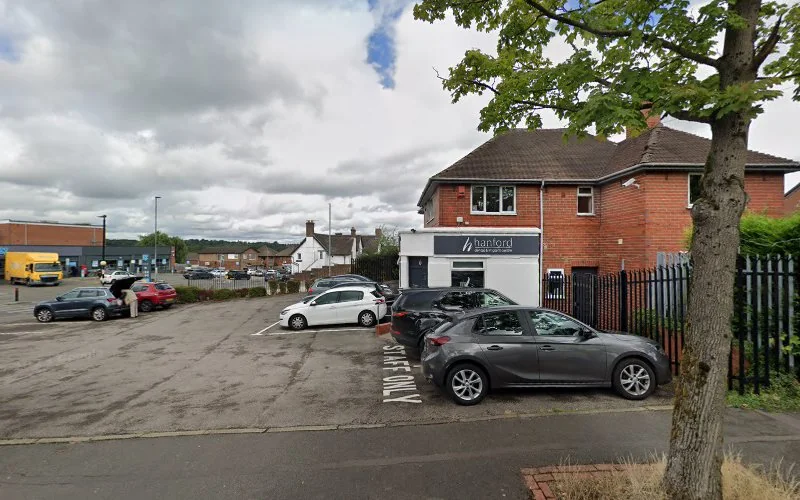 Hanford Dental and Implant Centre - Dentist in Stoke-on-Trent