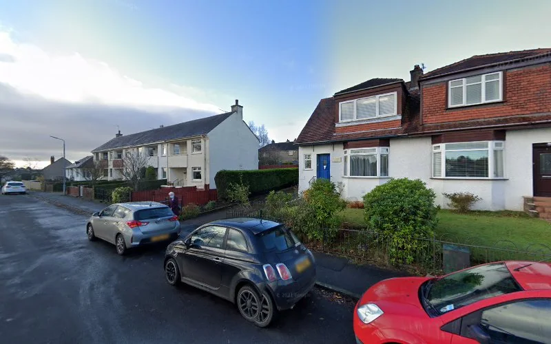 MacDougall R H & Allison A - Dental clinic in Clydebank