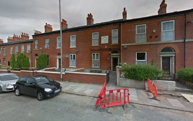 Allan Dental Practice - Dental clinic in Ashton-under-Lyne