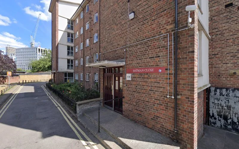 Batman Dental Practice - Dental clinic in London