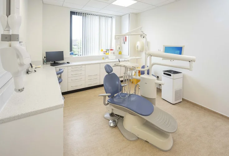Barrhead Dental Practice - Dental clinic in Glasgow