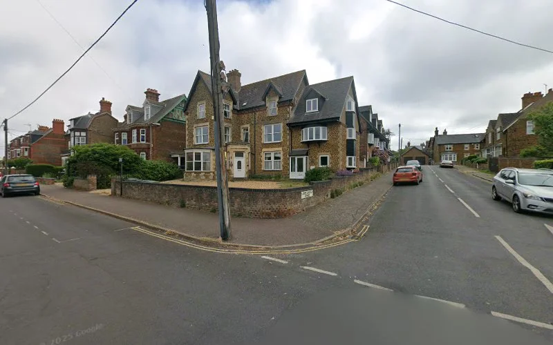 Sehmi a S - Dental clinic in Hunstanton