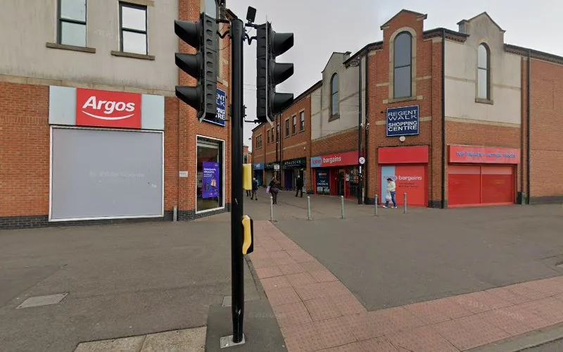 Malmin Orthodontics & Smile Club - Dental clinic in Redcar