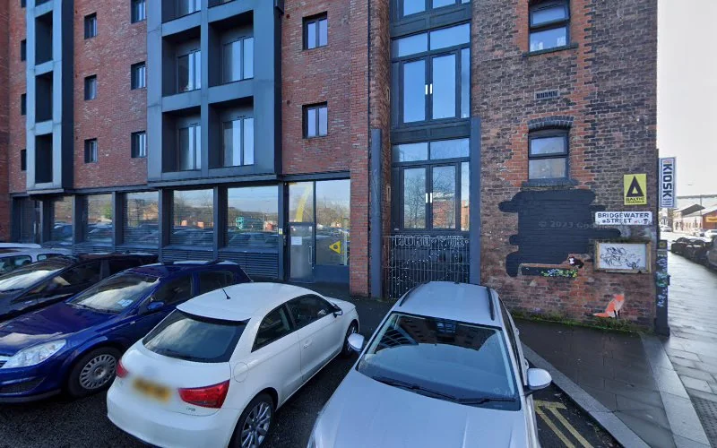 Sofitdent - Dental hygienist in Liverpool