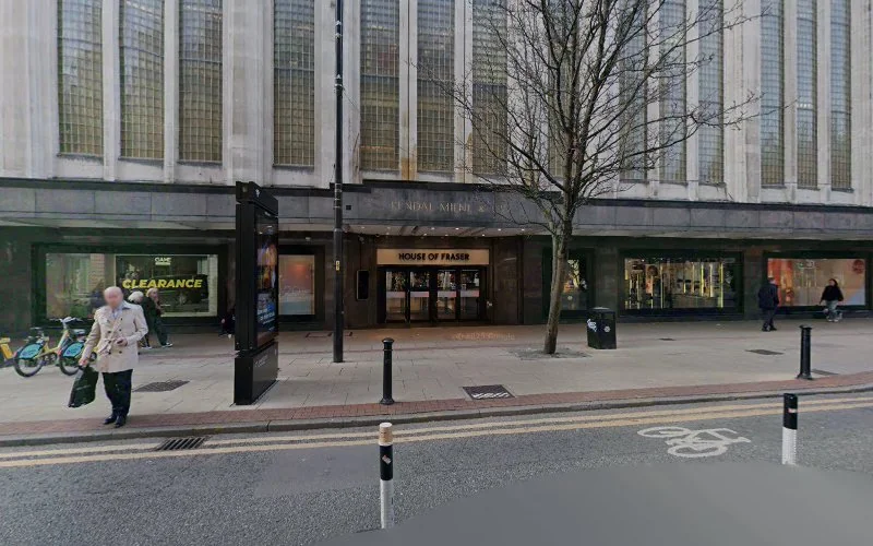 Kamran Rasul BSc - Dentist in Manchester