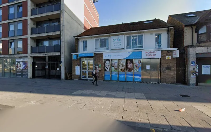 Dr Dhariwal Singh - Smile Dental Care - Dentist in Slough