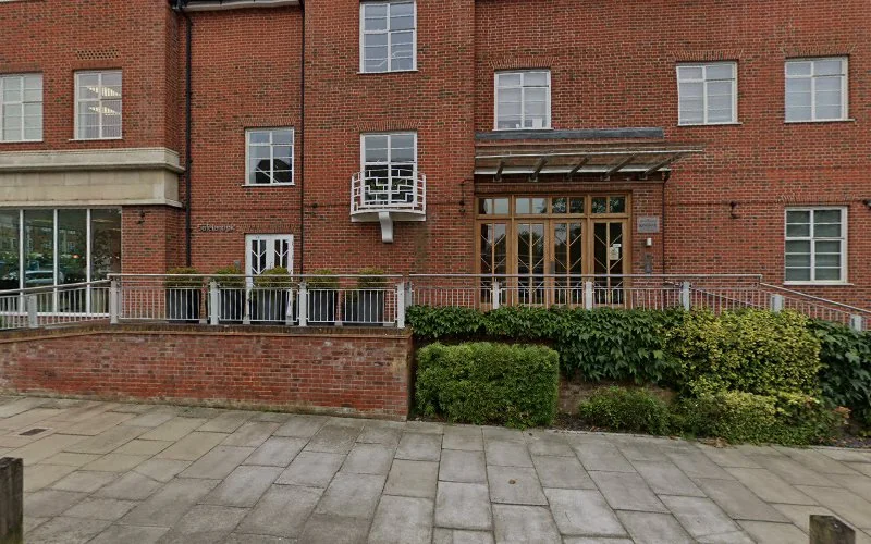 Dr Simon Blank - Prime Dental - Cosmetic dentist in London