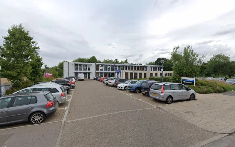 Dr Gustavo Rodrigues -leys Dental Practice - Dentist in Oxford