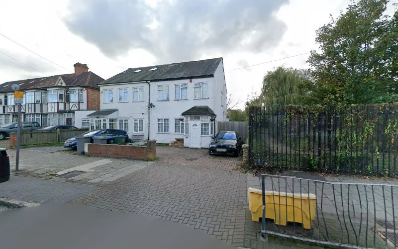 Blue Bird Dental Practice - Dental clinic in Wembley