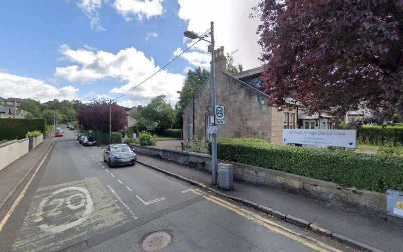 Dr Philip K Larmour - Cosmetic dentist in Glasgow