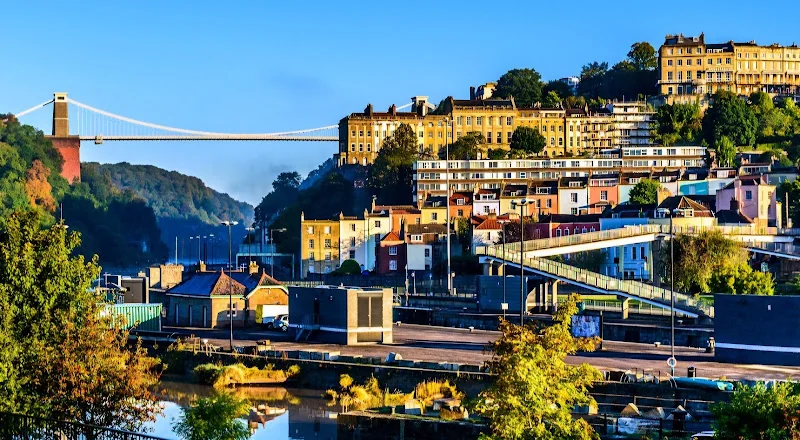 Dr Nik Gogna - Orthodontist in Bristol