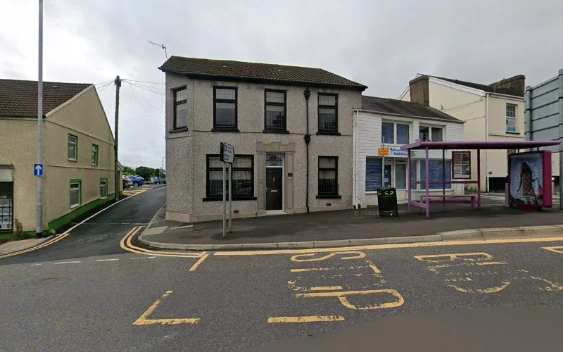 Nott Sarah - Dentist in Llanelli