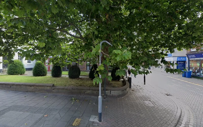 Dr Aakash Patel - Tamworth House Dental Practice - Dental clinic in Tamworth