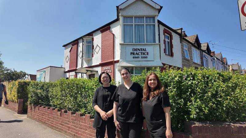 121 Dental Practice - Dentist in New Malden