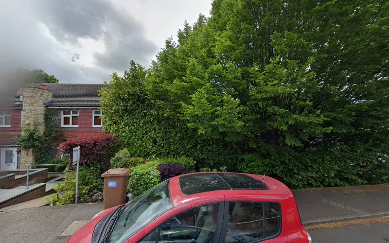 Defining Faces - Cosmetic dentist in Northwood