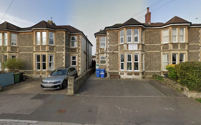 Charlton Park Dental Practice - Dental clinic in Bristol
