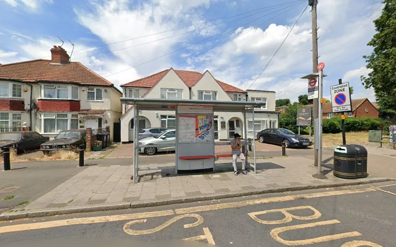 Badenhorst & Associates Dental Sugery - Dentist in Hounslow