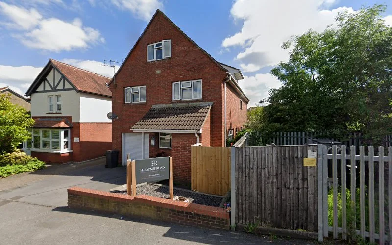 Mr C Roberts - Dentist in Westbury