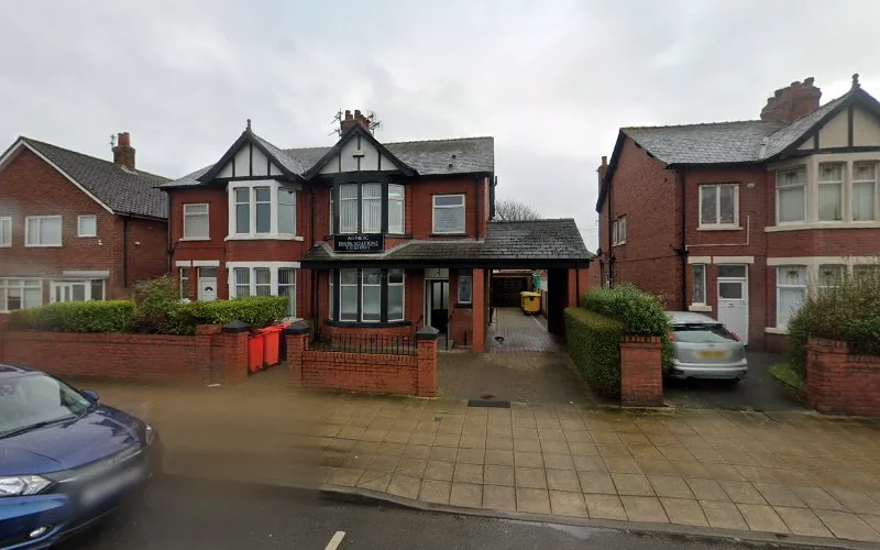 Dr E A Monteiro BDS(Lond)LDS,RCS(E - Dental clinic in Thornton-Cleveleys