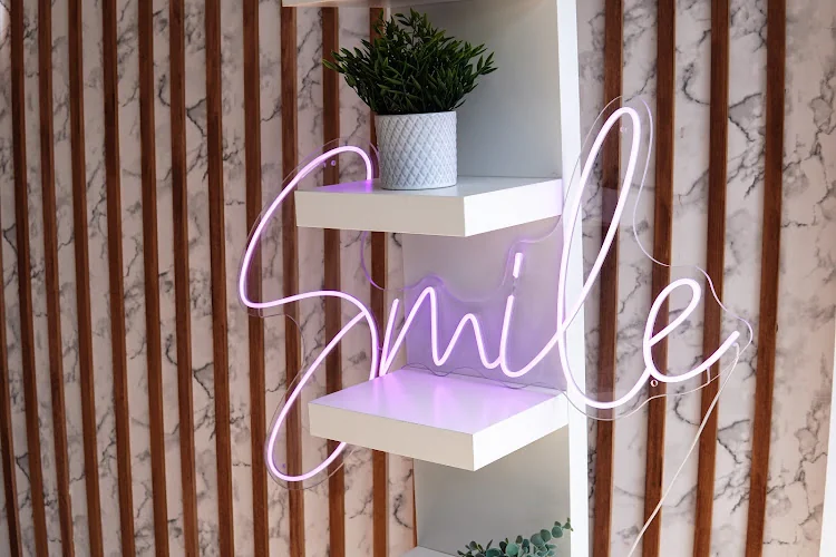 Smile Straight - Cosmetic dentist in London
