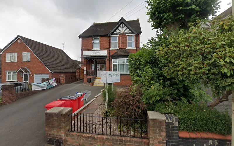 Nathwani B - Dental clinic in Cannock