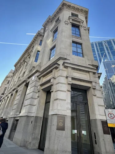 Donti Dental Clinic - Dental clinic in London