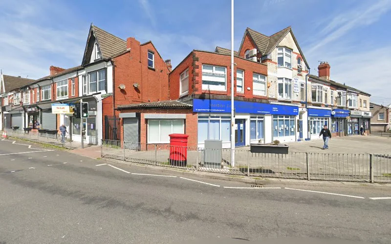 Wardle S - Dental clinic in Wallasey