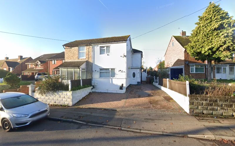 Dr. B Robinson - Dentist in Rochester