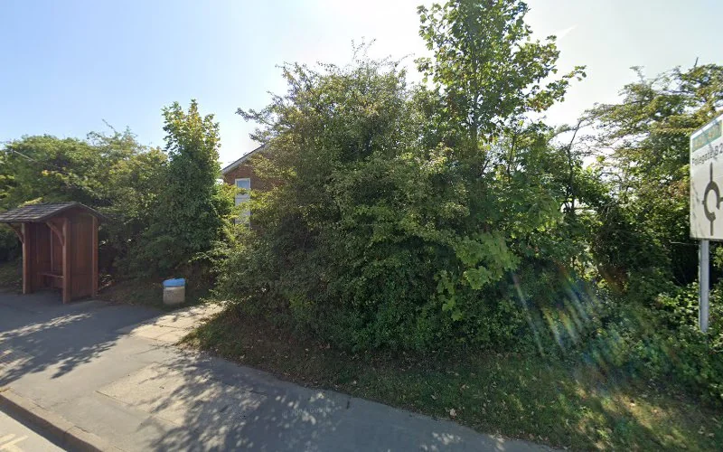 Maz Eyrumlu & Associates - Dentist in Pevensey