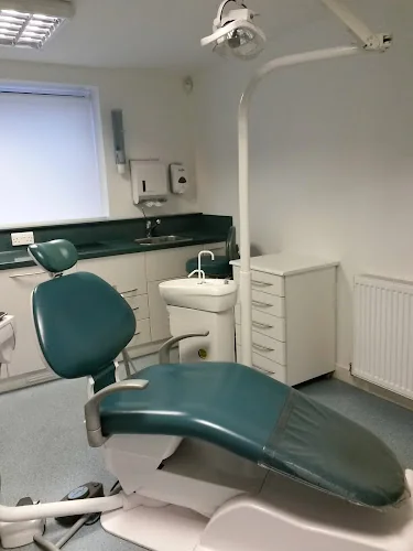 One Eighty Dental Torrance - Dental clinic in Glasgow