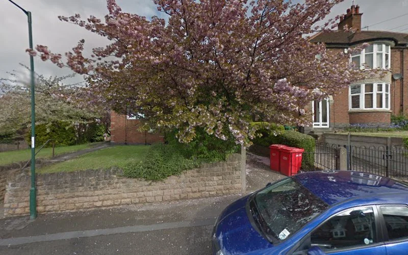 Nicgobo S - Dentist in Nottingham