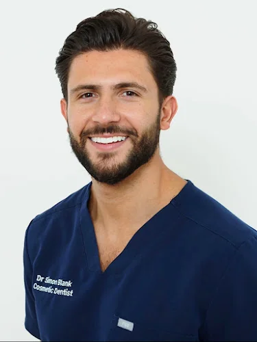 Dr Simon Blank- Cosmetic dentist - Cosmetic dentist in UK